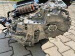 COROLLA E21 1.8 HYBRYDA AUTOMATYCZNA SKRZYNIA BIEGÓW CHŁODNICZKA 1NM P610 - obrazek 4