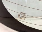 YARIS III SZYBA KLAPY TYLNEJ POKRYWY BAGAŻNIKA JASNA 2014 ROK - obrazek 2