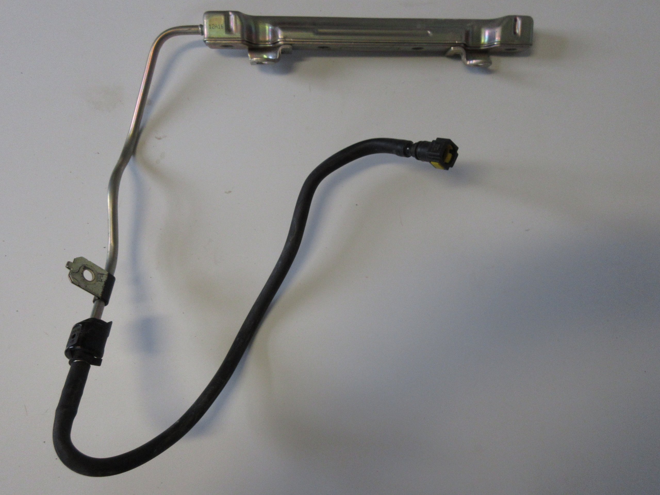 allegro-0941babaa5e49ca30a28d011 PRIUS III PRIUS PLUS + LISTWA WTRYSKOWA - obrazek 1