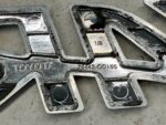 YARIS III NAPIS LOGO EMBLEMAT KLAPY TYLNEJ POKRYWY BAGAŻNIKA 75442-0D150 - obrazek 3
