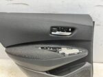 COROLLA E21 LIFT KOMBI BOCZEK TAPICERKA DRZWI TYLNYCH LEWYCH LEWY TYŁ (1) - obrazek 3