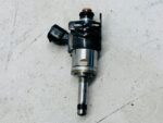 COROLLA E21 LIFT CROSS 2.0 HYBRYDA WTRYSKIWACZ PALIWA 23250-F2050 (5) - obrazek 2