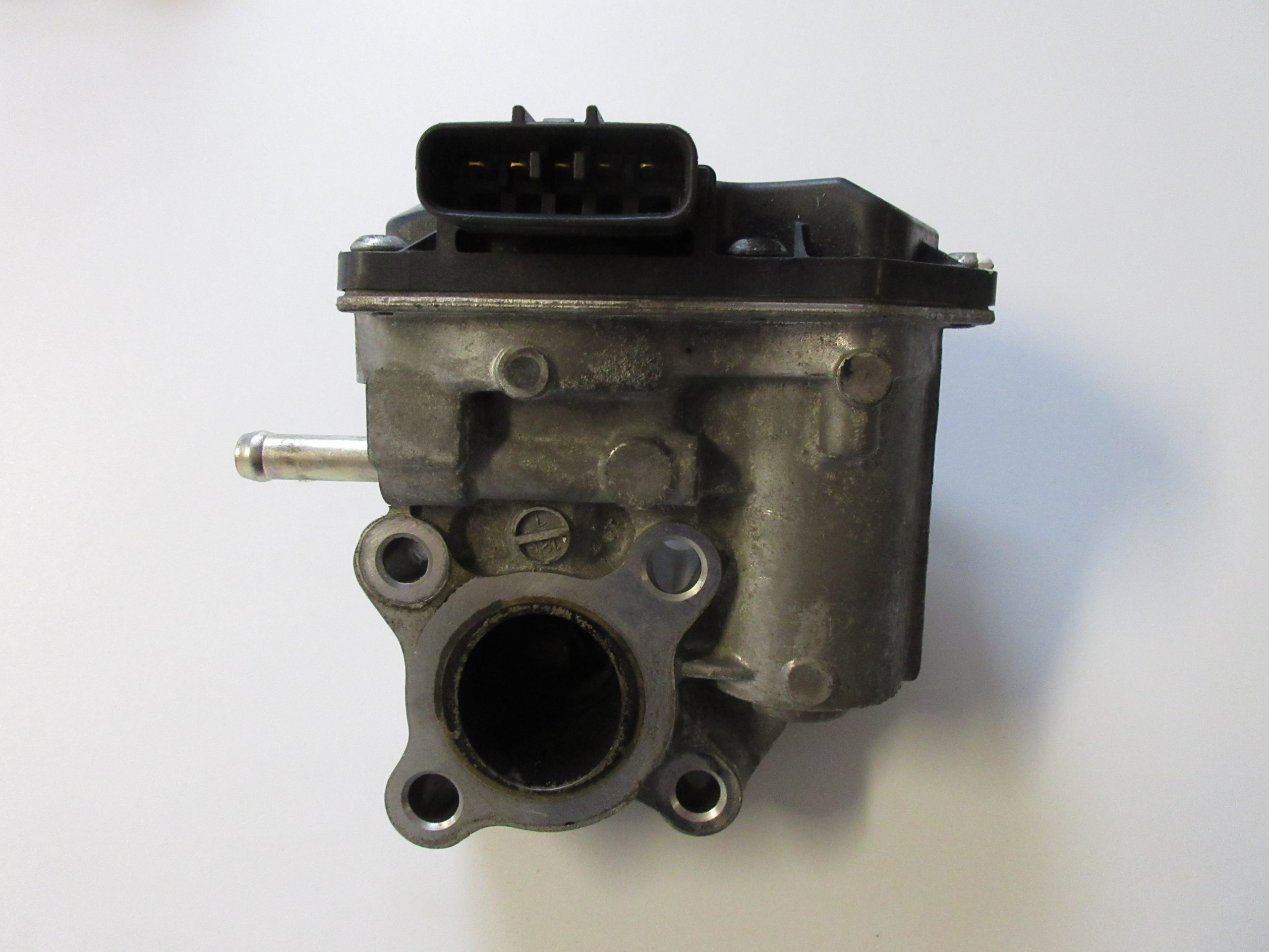 allegro-0c9baec4df515fd85465963f AURIS I AURIS II 1.4 D4D ZAWÓR EGR 25800-33011 - obrazek 1