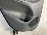 YARIS IV MAZDA 2 BOCZEK TAPICERKA DRZWI TYLNYCH LEWYCH LEWY TYŁ ELEKTRYKA - obrazek 3