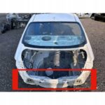 COROLLA E21 SEDAN PAS TYLNY BEZ WANNY 040