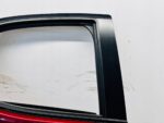 YARIS IV DRZWI TYLNE PRAWE PRAWY TYŁ BEZ SZYBY RYSA 3T3 2PN - obrazek 2
