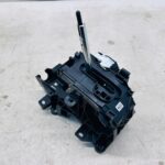 COROLLA CROSS HYBRYDA LEWAREK WYBIERAK ZMIANY BIEGÓW