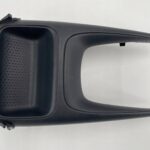 COROLLA E21 OSŁONA TUNELU ŚRODKOWEGO ŚRODEK PÓŁKA 58831-02260-C0