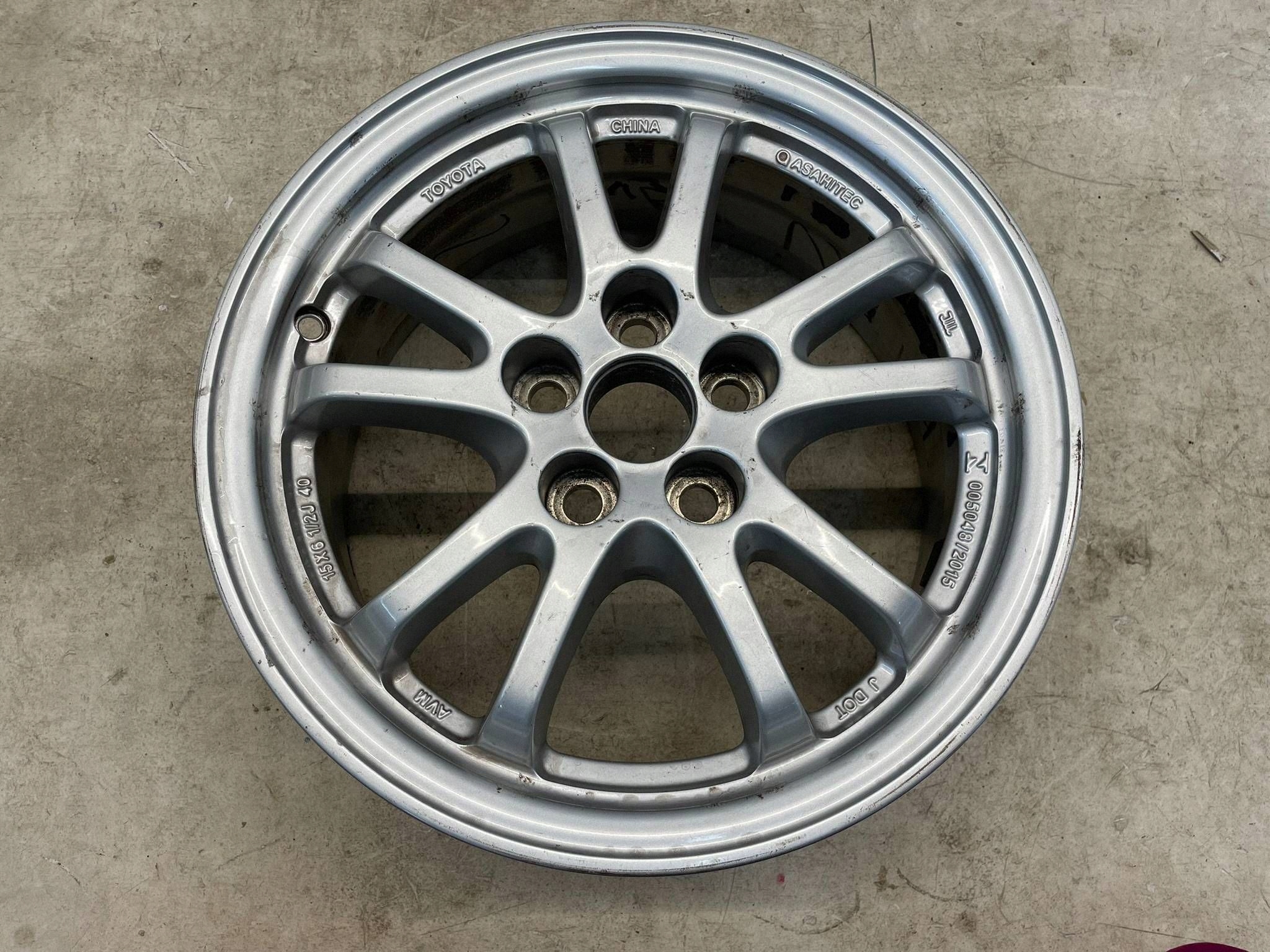 allegro-1a8c5a28a0e1772b465409a2 PRIUS IV FELGA ALUMINIOWA 15 CALI 6,5J ET40 5x100 *5 - obrazek 1