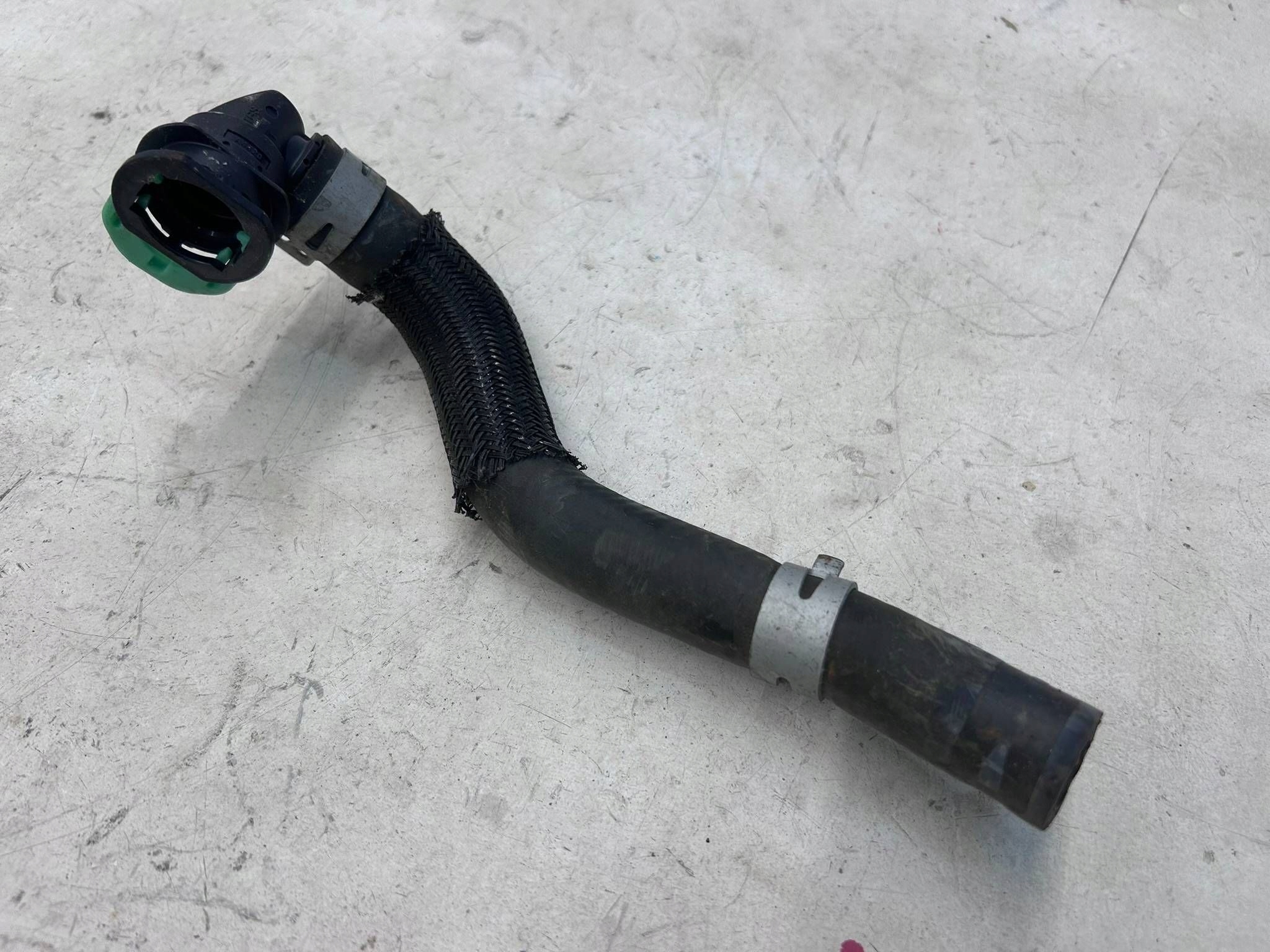 allegro-1b4f08c2de1fc891eda86b9a AURIS II HYBRYDA WĄŻ WODY RURKA PRZEWÓD PŁYNU CHŁODZĄCEGO G9236-47031 - obrazek 1