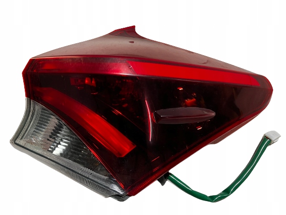 allegro-1bd2abe2daa3c1910a404d58 AURIS II LIFT HATCHBACK LAMPA TYLNA PRAWA USZKODZO - obrazek 1