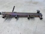 COROLLA E21 LIFT CROSS 2.0 HYBRYDA LISTWA WTRYSKOWA CZUJNIK 89458-33042 - obrazek 2