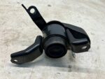 YARIS III LIFT 1.5 VVTI BENZYNA ŁAPA PODUSZKA ZAWIESZENIA SILNIKA PRAWA Y5 - obrazek 4