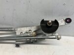 YARIS CROSS MECHANIZM WYCIERACZEK EUROPA USZKODZONA WTYCZKA - obrazek 9