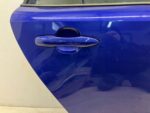COROLLA E21 KOMBI DRZWI TYLNE PRAWE PRAWY TYŁ KOMPLETNE 8Y8 RYSA - obrazek 6