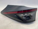 YARIS CROSS LAMPA TYLNA LEWA LEWY TYŁ KOMPLETNA LED