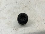 COROLLA E21 HATCHBACK ODBÓJ KLAPY TYLNEJ POKRYWY BAGAŻNIKA LEWY - obrazek 2
