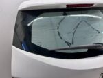 COROLLA E21 LIFT KOMBI KLAPA TYLNA POKRYWA BAGAŻNIKA KPL JASNA SZYBA 040 - obrazek 8