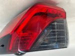 RAV4 V LAMPA TYLNA LEWA LEWY TYŁ KOMPLETNA BEZ ZAŚLEPKI - obrazek 2