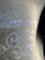 COROLLA E21 KOMBI OSŁONA SŁUPKA PASA BOCZNA KANAPY PRAWA RYSY !!! (2) - obrazek 10
