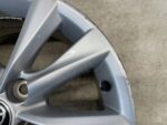 COROLLA E21 FELGA ALUMINIOWA 16 CALI 7J ET40 5x114,3 CZUJNIK CIŚNIENIA ##9 - obrazek 3