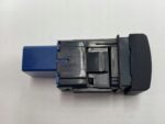 RAV4 V PRZYCISK PRZEŁĄCZNIK OTWIERANIA ELEKTRYCZNEJ KLAPY BAGAŻ 84966-42010 - obrazek 6