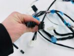 COROLLA E21 LIFT KOMBI WIĄZKA INSTALACJA PODSUFITKI RADAR SENSOR LUSTERKO - obrazek 9