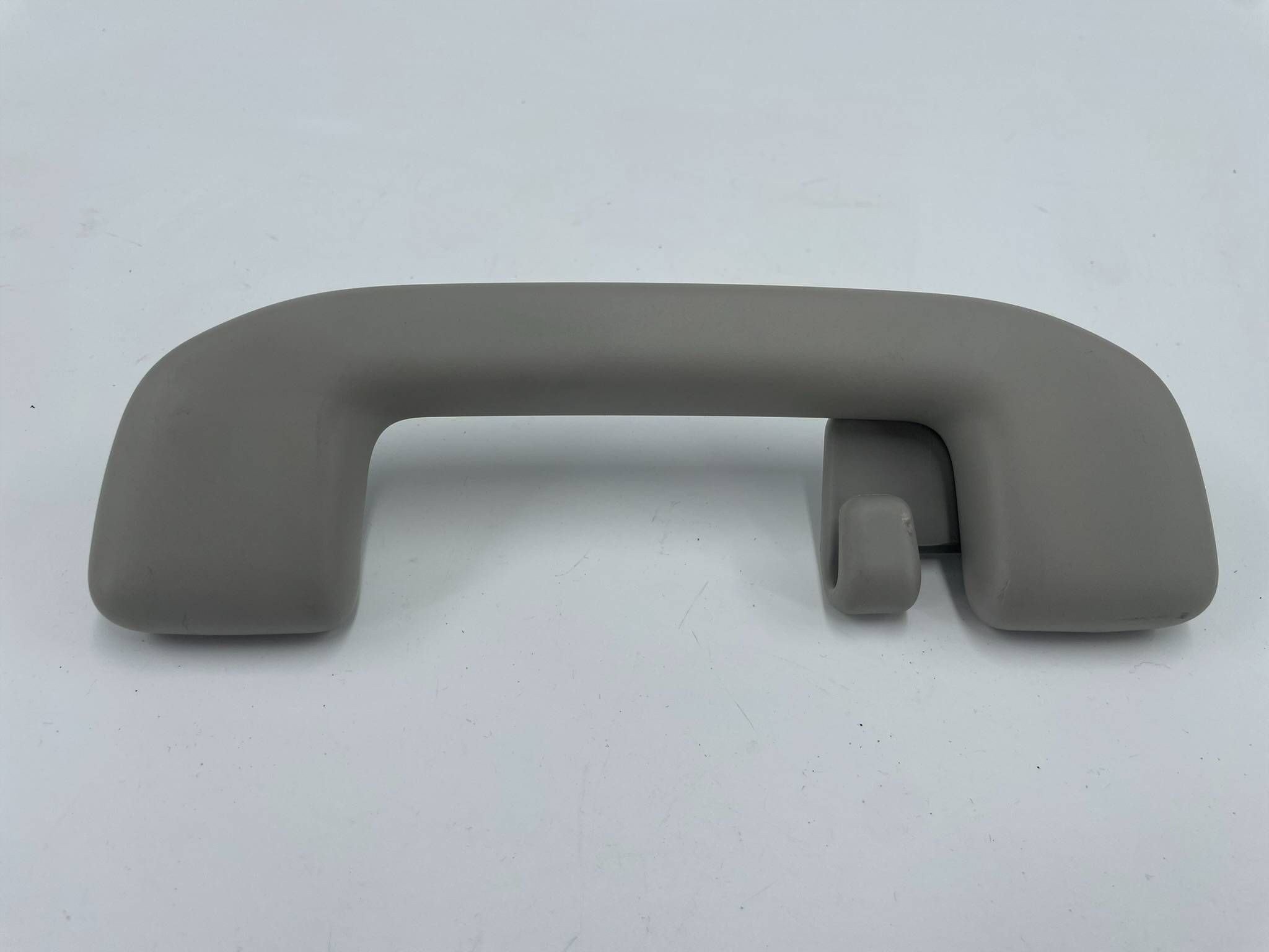 allegro-285257936025b05020813dc3 RAV4 V RĄCZKA UCHWYT PODSUFITKI TYLNY LEWY TYŁ SZARA 74610-12180-B1 - obrazek 1