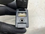 AURIS II GNIAZDO ZŁĄCZĘ USB AUX 86190-0D030 - obrazek 2