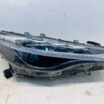 COROLLA CROSS LAMPA PRZEDNIA PRAWA PRAWY PRZÓD KOMPLETNA FULL LED