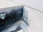 #24 COROLLA E21 SEDAN OSŁONA LISTWA ZEWNĘTRZNA PROGU LEWA 040 USZKODZONA - obrazek 9