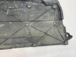 COROLLA E21 HATCHBACK OSŁONA PODWOZIA PODWOZIOWA LEWA PLASTIK 58166-02150 - obrazek 4