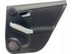 PRIUS III LIFT BOCZEK TAPICERKA DRZWI TYLNYCH PRAWY TYŁ JBL