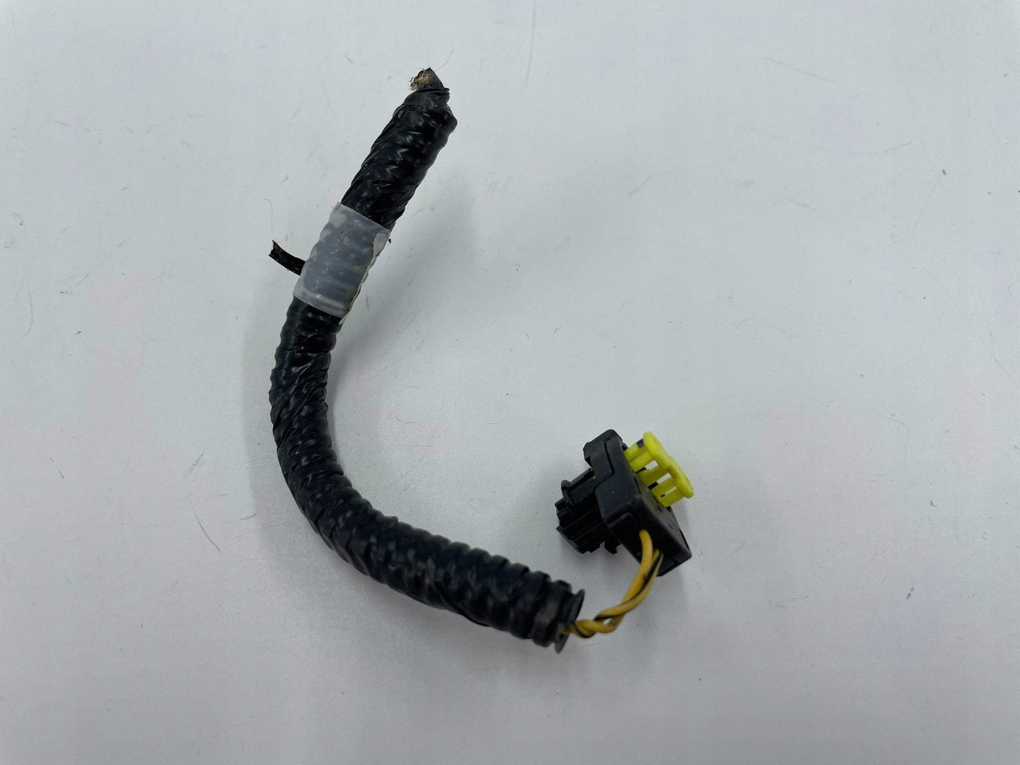 allegro-39d54af538af527e7d36539f TOYOTA LEXUS WTYCZKA KOSTKA ZŁĄCZE PODUSZKI AIRBAG PASA BEZPIECZEŃSTW 2 PIN - obrazek 1