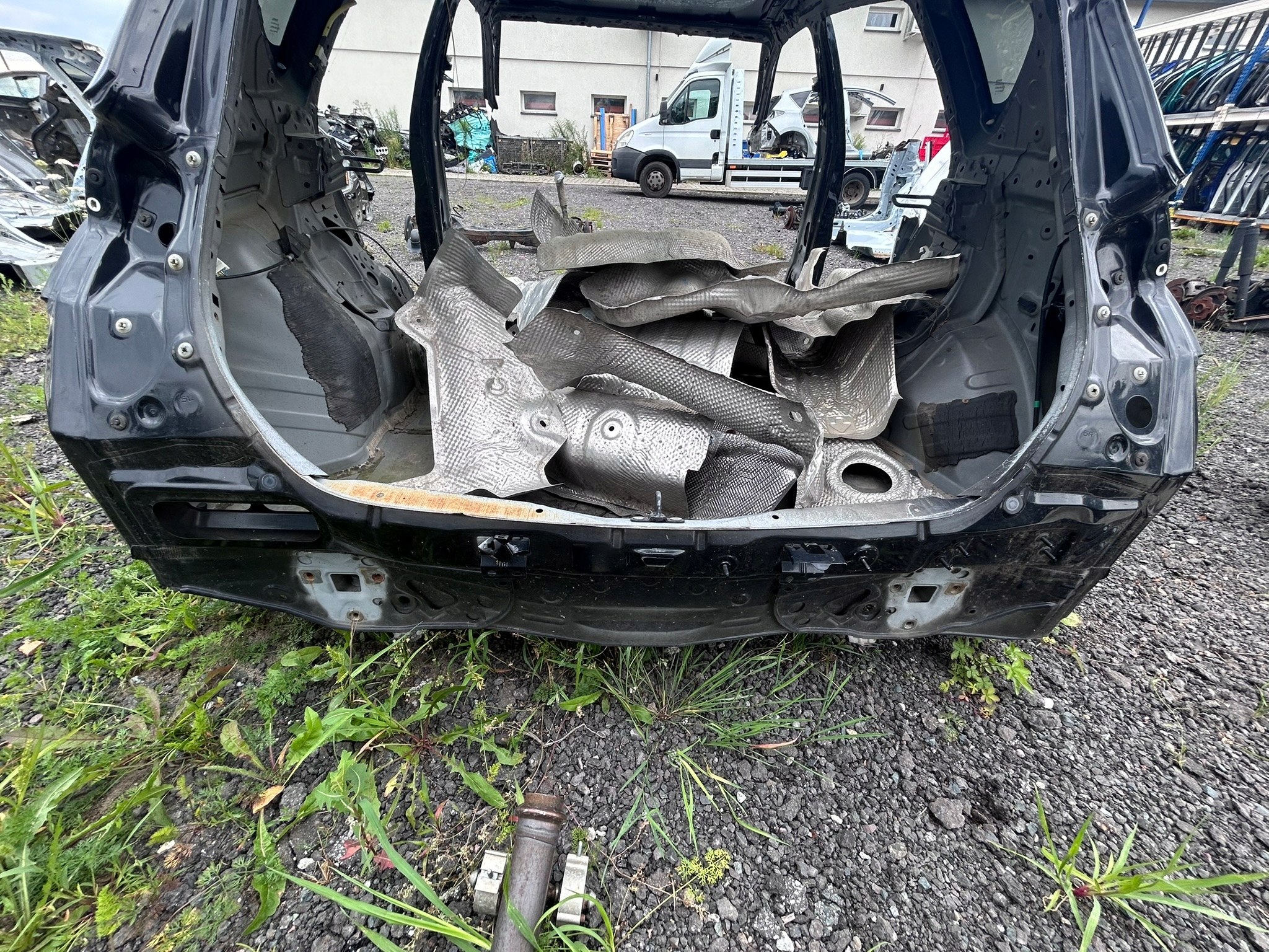 allegro-40d3cdea166dda34047ba571 AURIS II HATCHBACK PAS TYLNY ŚCIANA TYLNA BEZ WANNY - obrazek 1