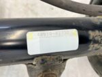 RAV4 V HYBRYDA ZWROTNICA AMORTYZATOR MCPHERSON PRAWY PRZÓD ALUMINIUM - obrazek 8