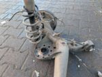 YARIS III LIFT 1.5 BENZYNA ZAWIESZENIE TYLNE BELKA TYŁ OŚKA OŚ TYLNA BĘBNY - obrazek 7