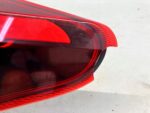 AURIS II LIFT HATCHBACK LAMPA TYLNA PRAWY TYŁ USZKODZONA - obrazek 4