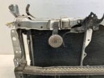 PRIUS IV CHŁODNICE WZMOCNIENIE PAS PRZEDNI ŻALUZJA KOMPLET 1F7 - obrazek 2