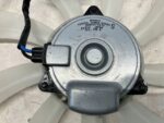 YARIS IV MAZDA 2 HYBRYDA WENTYLATOR CHŁODNICY Z SILNIKIEM 16363-K0020 - obrazek 4