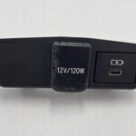 COROLLA E21 LIFT OSŁONA ZAŚLEPKA GNIAZDO ZAPALNICZKI USB-C TYP-C RYSY !!!