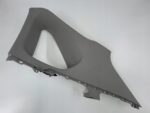 RAV4 V OSŁONA SŁUPKA TYLNEGO PRAWY TYŁ SZARA RYSY 62470-42170