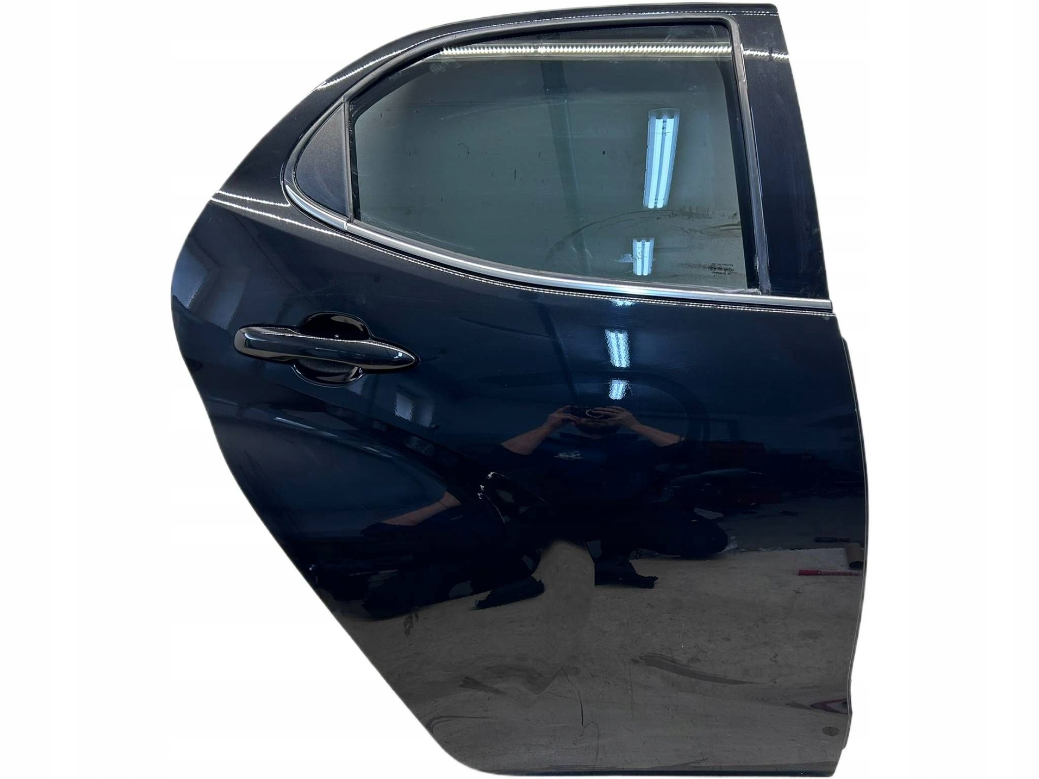 allegro-4ed883c1bd728c6d8a9bbfec YARIS IV KOMPLETNE DRZWI TYLNE PRAWE PRAWY TYŁ 209 CHROM - obrazek 1
