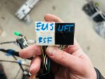 COROLLA E21 LIFT SEDAN WIĄZKA INSTALACJA PODSUFITKI RADAR SENSOR LUSTERKO - obrazek 12