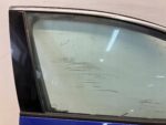 COROLLA E21 SEDAN KOMBI HB DRZWI PRZEDNIE PRAWE PRAWY PRZÓD KPL 8Y8 DOŁKI - obrazek 2