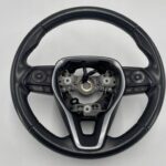 COROLLA E21 KIEROWNICA MULTIFUNKCYJNA PRZYCISKI SKÓRZANA SKÓRA