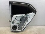 COROLLA E21 HATCHBACK DRZWI TYLNE PRAWE PRAWY TYŁ KOMPLETNE 040 HB - obrazek 10