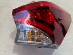 AURIS II LIFT KOMBI LAMPA TYLNA PRAWA PRAWY TYŁ - obrazek 3