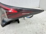 PRIUS IV LAMPA TYLNA PRAWA PRAWY TYŁ KOMPLETNA ZAŚLEPKA - obrazek 3