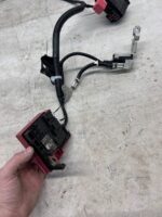 YARIS IV 1.5 HYBRYDA KLEMA DODATNIA PLUSOWA UJEMNA MINUSOWA AKUMULATORA - obrazek 2